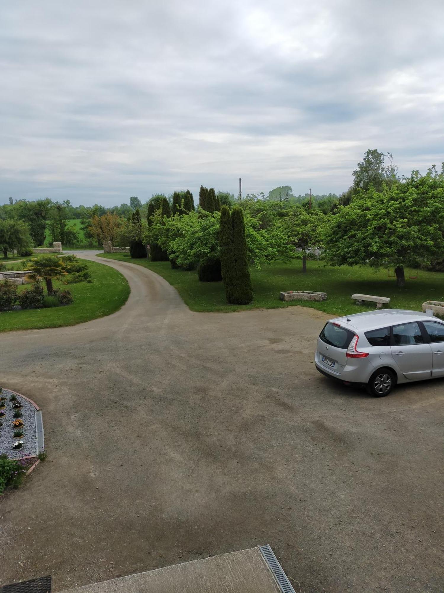 Petit Chatelet Bis Hirel Exterior photo